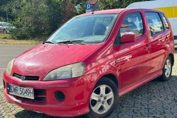 BLACK FRIDAY  2001 1.3 benzyna